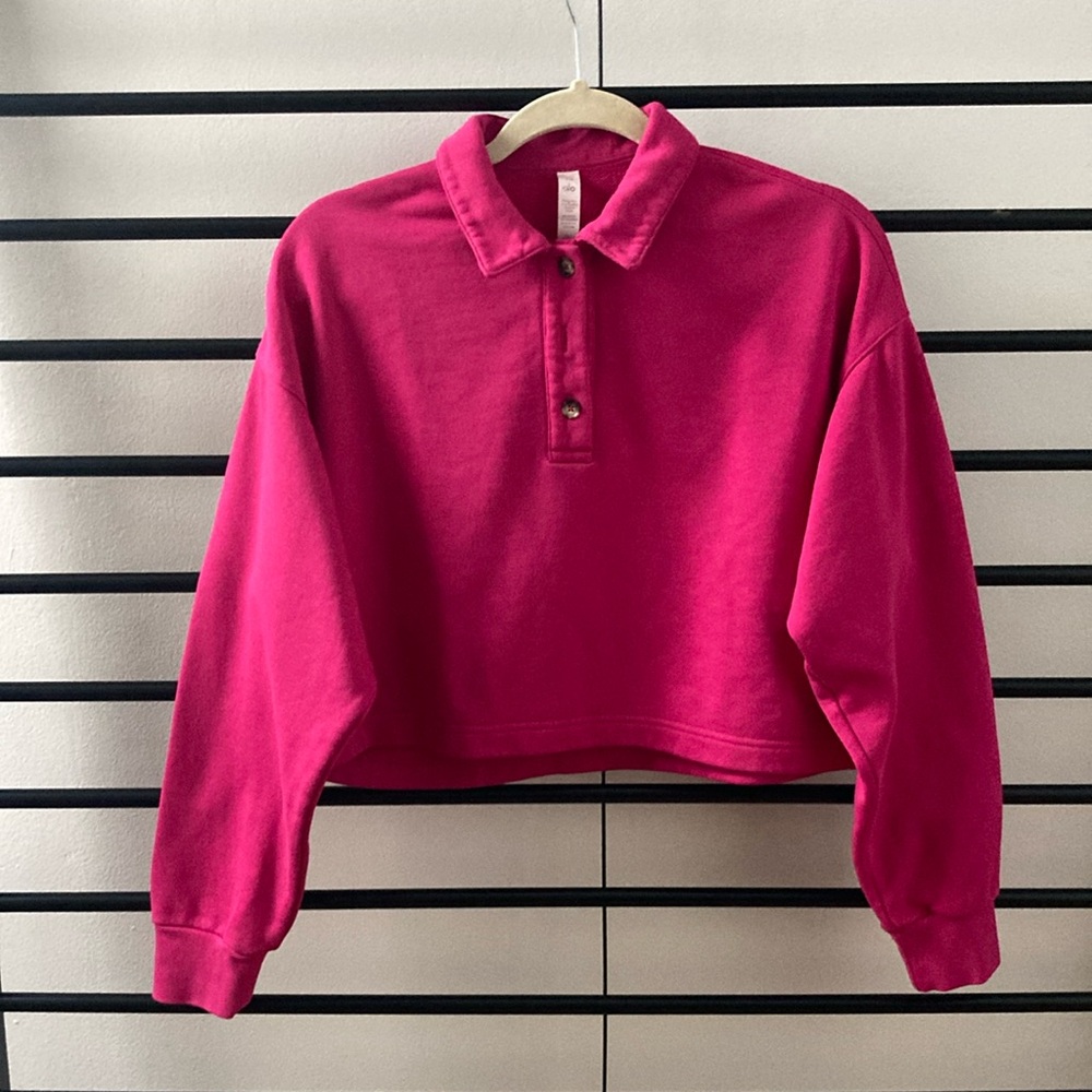 ALO Yoga Pink Long Sleeve Cropped Polo sweatshirt